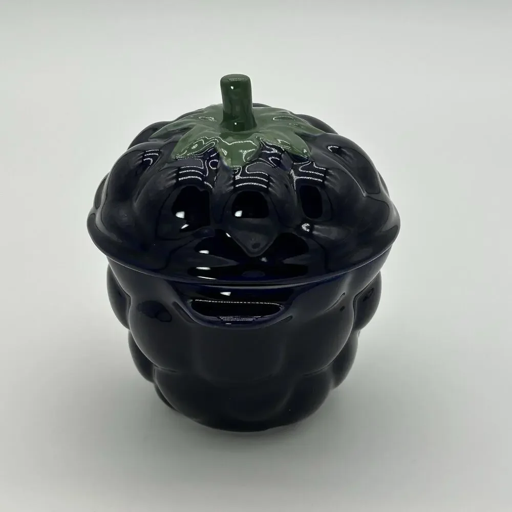 Le Creuset Petite Blackberry Casserole Mini Cocotte Stoneware 12oz Rare